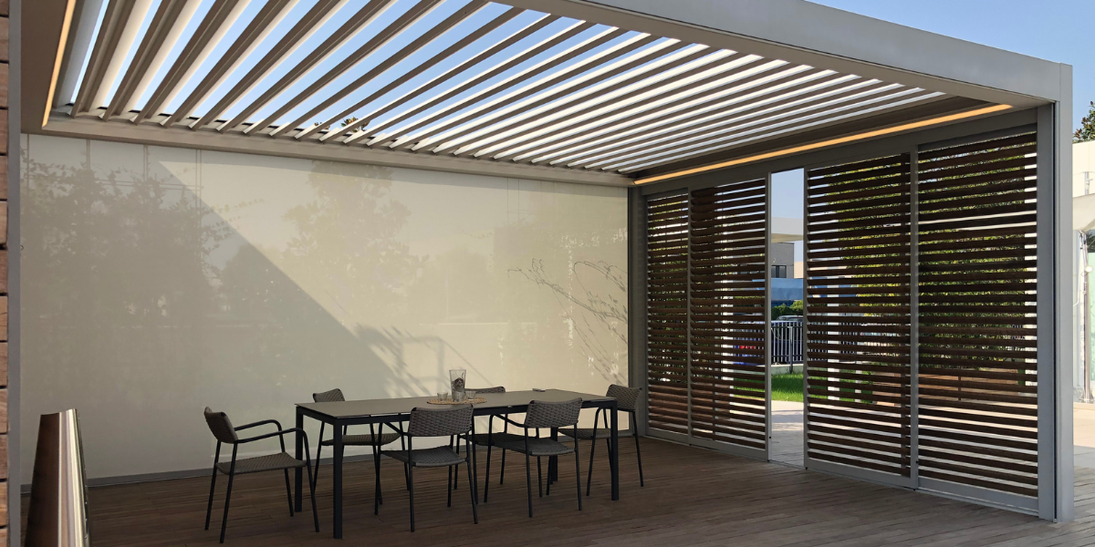 Cómo decorar una pérgola de madera en verano