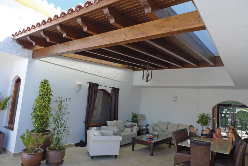 comprar pergolas de madera en malaga